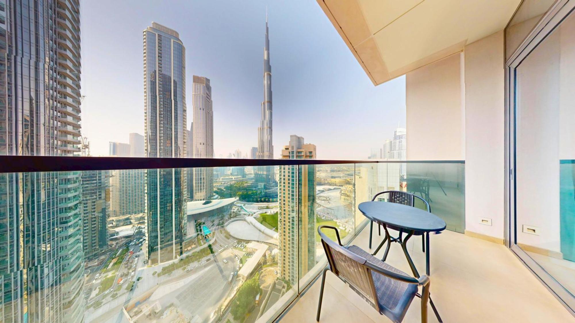 Apartment Trps - Act One Act Two Towers, Downtown Dubai, Iconic 3br Maids - With Burj Khalifa Views - Near Mall Dubai