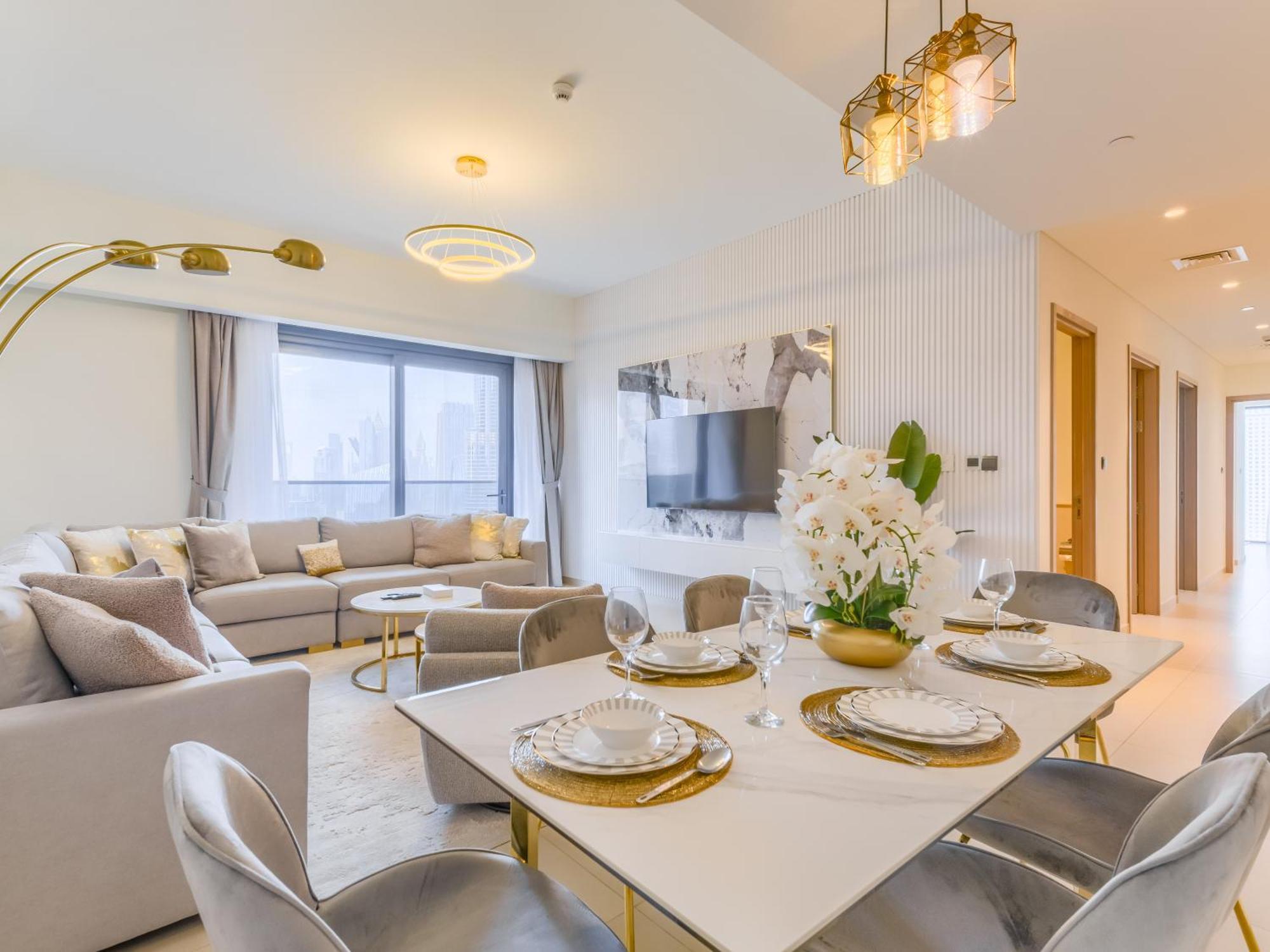 Apartment Trps - Act One Act Two Towers, Downtown Dubai, Iconic 3br Maids - With Burj Khalifa Views - Near Mall