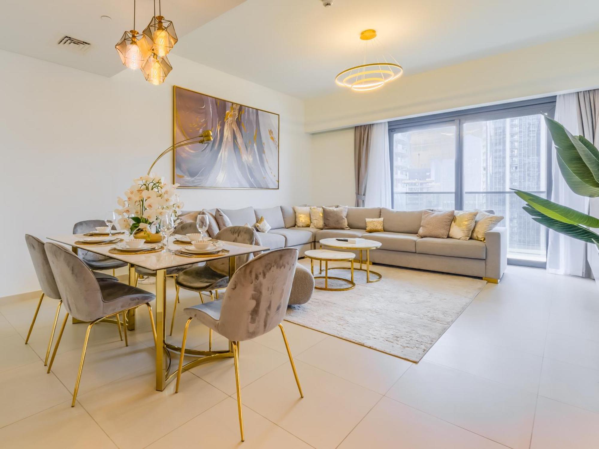 Apartment Trps - Act One Act Two Towers, Downtown Dubai, Iconic 3br Maids - With Burj Khalifa Views - Near Mall *